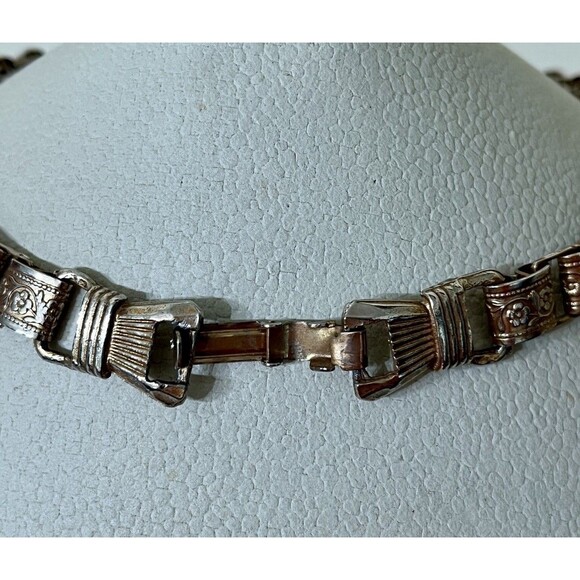 VTG 60s’ Victorian Revival Gold Tone Graduated Charm Choker Necklace Regency - Picture 8 of 12